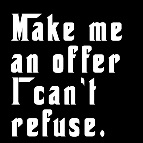 Meet your Posher, Stefanie - Picture 2 of 2